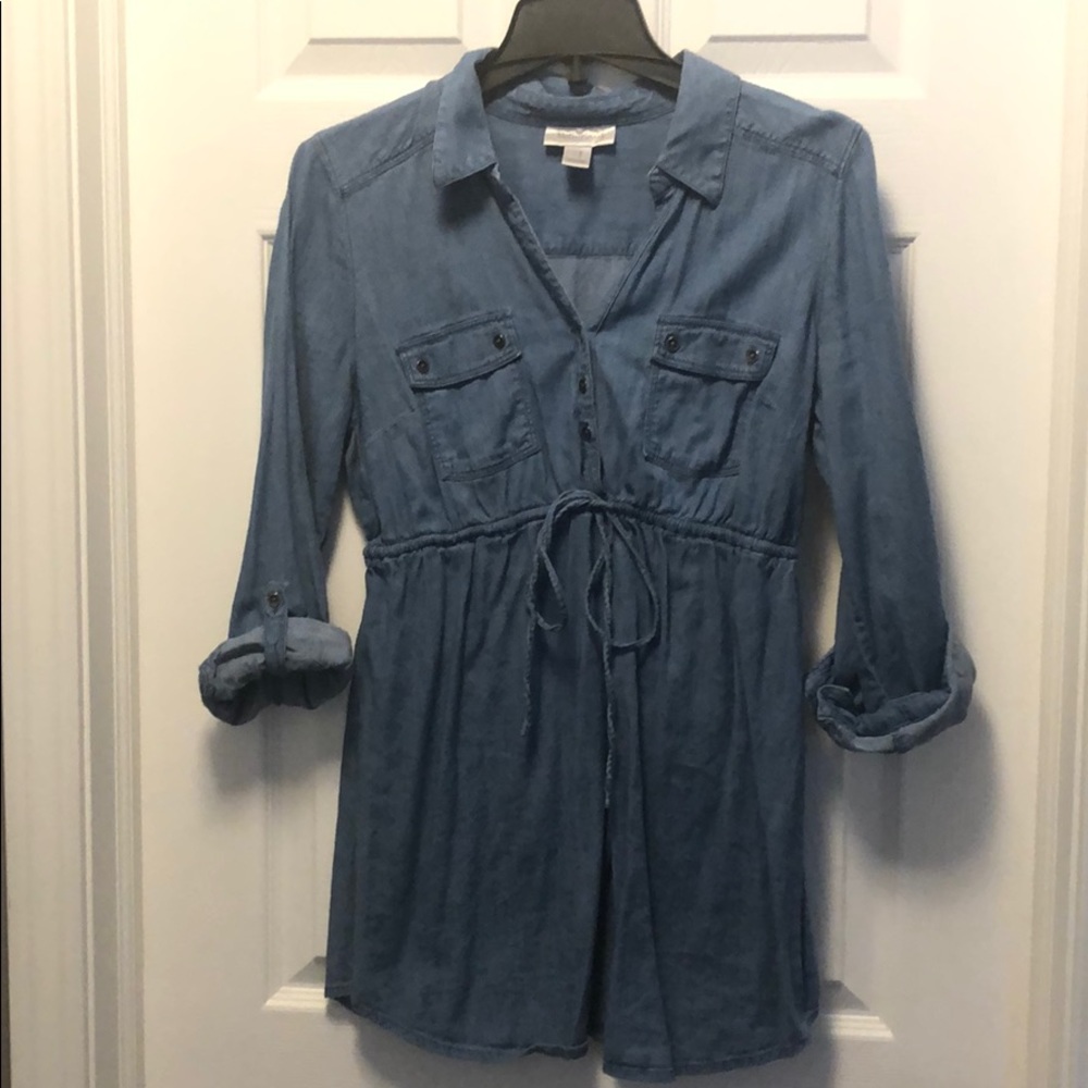 Motherhood Maternity denim blouse
